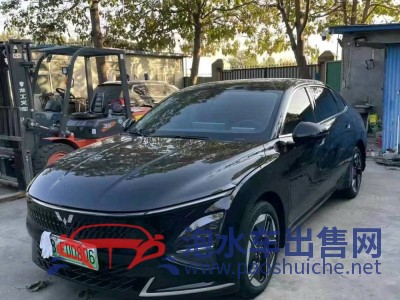 24年五菱星光中型車(chē)